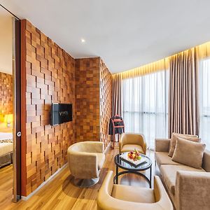 Executive King Suite